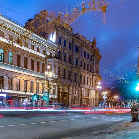 On Nevsky Prospekt Apartment San Petersburgo Exterior foto