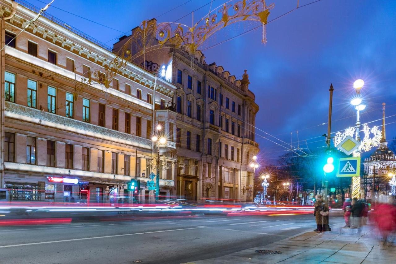 On Nevsky Prospekt Apartment San Petersburgo Exterior foto